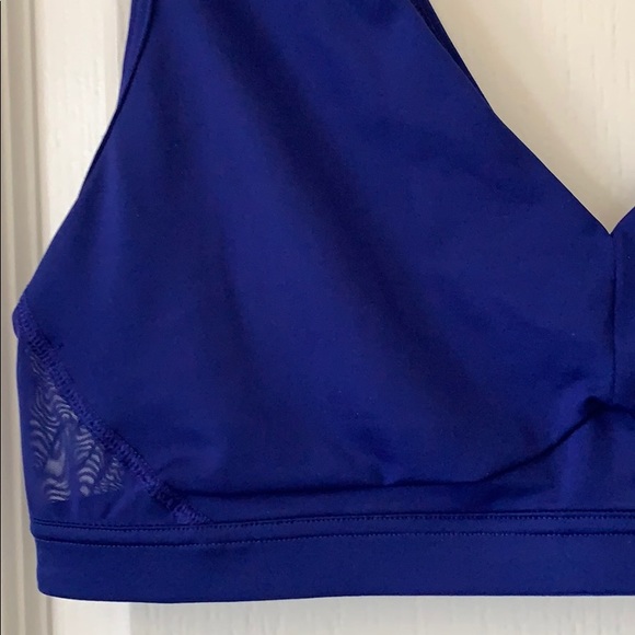 NWT VICTORIA’S SECRET V-back Body-Wick Mesh Sports Bra - Picture 3 of 15